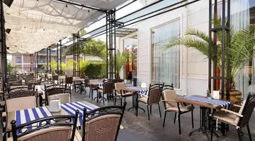 Rome Palace Deluxe AH