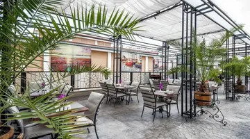 Rome Palace Deluxe AH