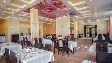 Rome Palace Deluxe AH