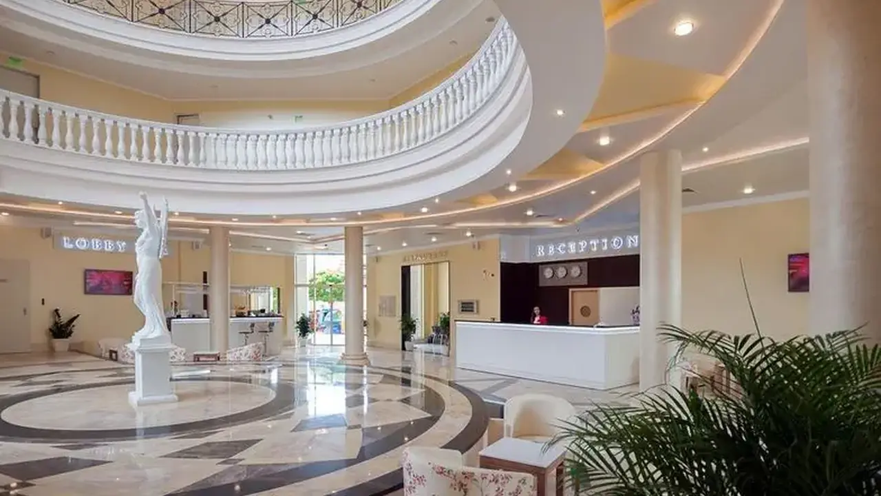Rome Palace Deluxe Hotel