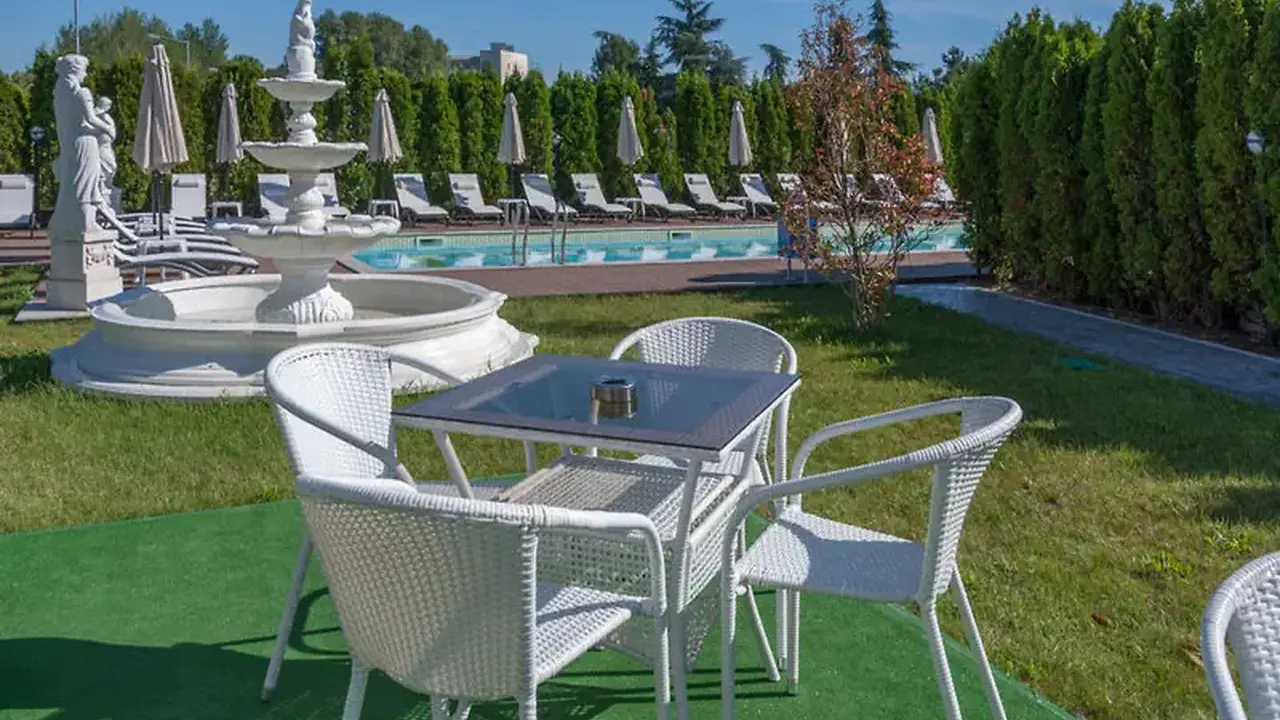Rome Palace Deluxe Hotel