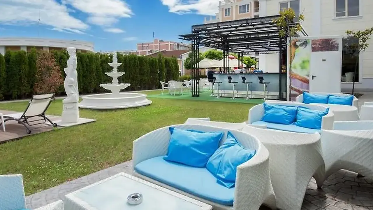 Rome Palace Deluxe Hotel