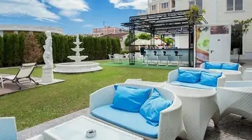 Rome Palace Deluxe Hotel