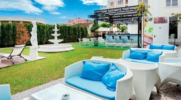 ROME PALACE DELUXE