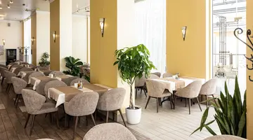 ROME PALACE DELUXE