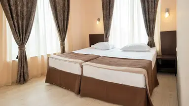 ROME PALACE DELUXE