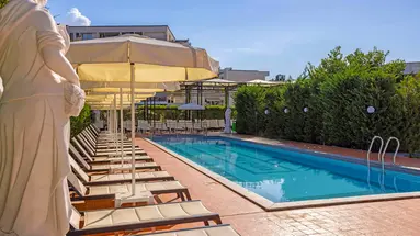 ROME PALACE DELUXE