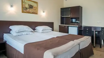 ROME PALACE DELUXE
