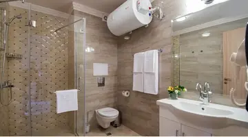 ROME PALACE DELUXE