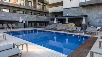 ROSAMAR ES BLAU (ADULTS ONLY 21+)