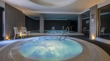 ROSAMAR ES BLAU (ADULTS ONLY 21+)