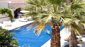Rose Bay Hotel