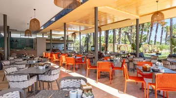 ROSE GARDEN PREMIUM HOTEL
