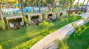 Rose Garden Premium Hotel