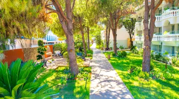 ROSE GARDEN PREMIUM HOTEL