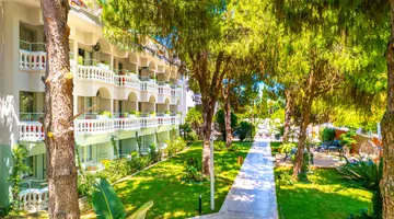 ROSE GARDEN PREMIUM HOTEL