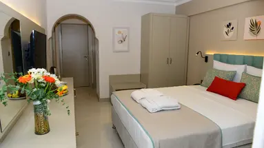 ROSE GARDEN PREMIUM HOTEL