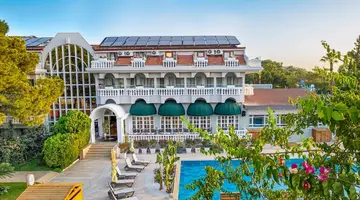 Rose Garden Premium Hotel
