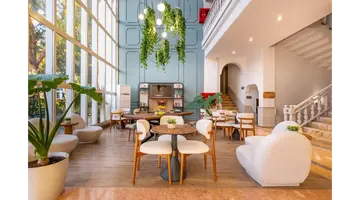 ROSE GARDEN PREMIUM HOTEL