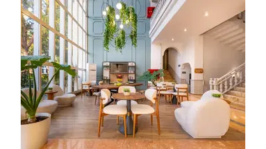 ROSE GARDEN PREMIUM HOTEL
