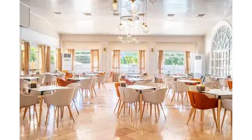 ROSE GARDEN PREMIUM HOTEL