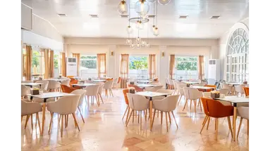 ROSE GARDEN PREMIUM HOTEL