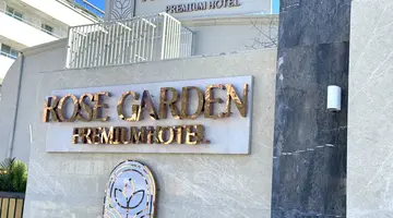 ROSE GARDEN PREMIUM HOTEL