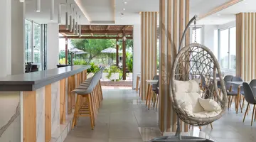 ROSE HOTEL