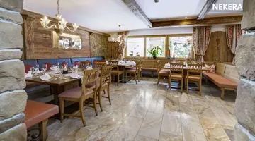 Rose - Hotel