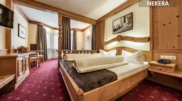 Rose - Hotel