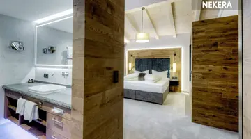 Rose - Hotel