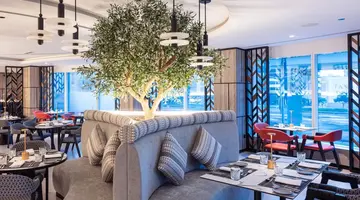 Rose Rayhaan By Rotana