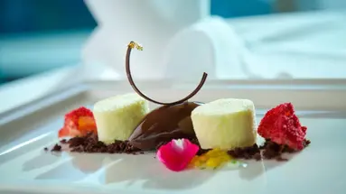 Rose Rayhaan Dubai by Rotana