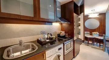 Rose Rayhaan Dubai by Rotana