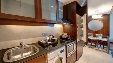 Rose Rayhaan Dubai by Rotana