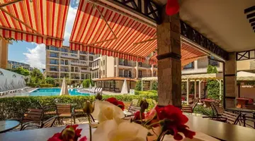 Rose Village Aparthotel