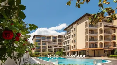 Rose Village Aparthotel