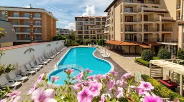 Rose Village Aparthotel