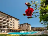 Rose Village Aparthotel