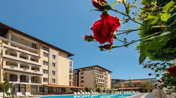 Rose Village Aparthotel