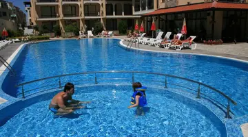 Rose Village Aparthotel
