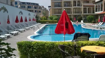 Rose Village Aparthotel