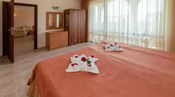Rose Village Aparthotel