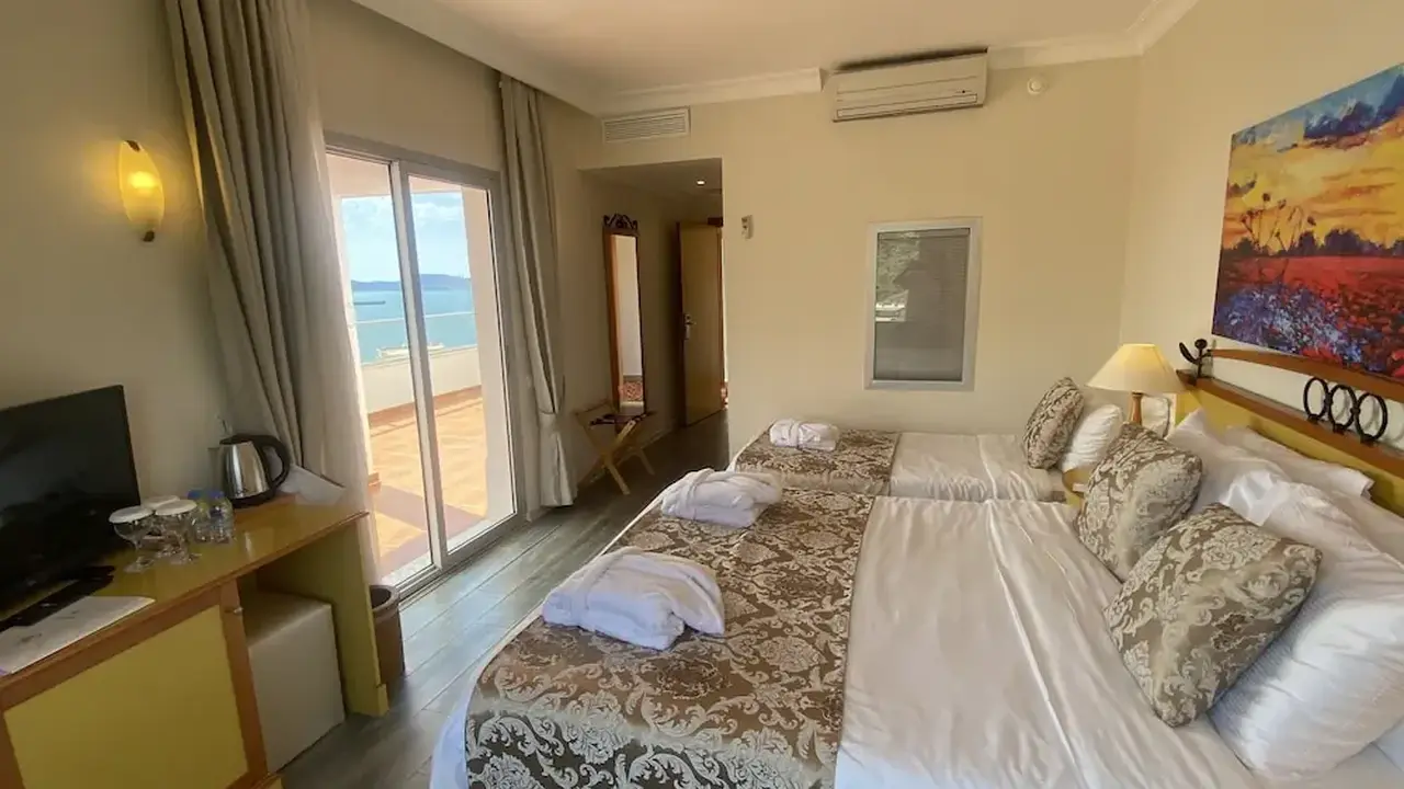 Roseira Beach Resort