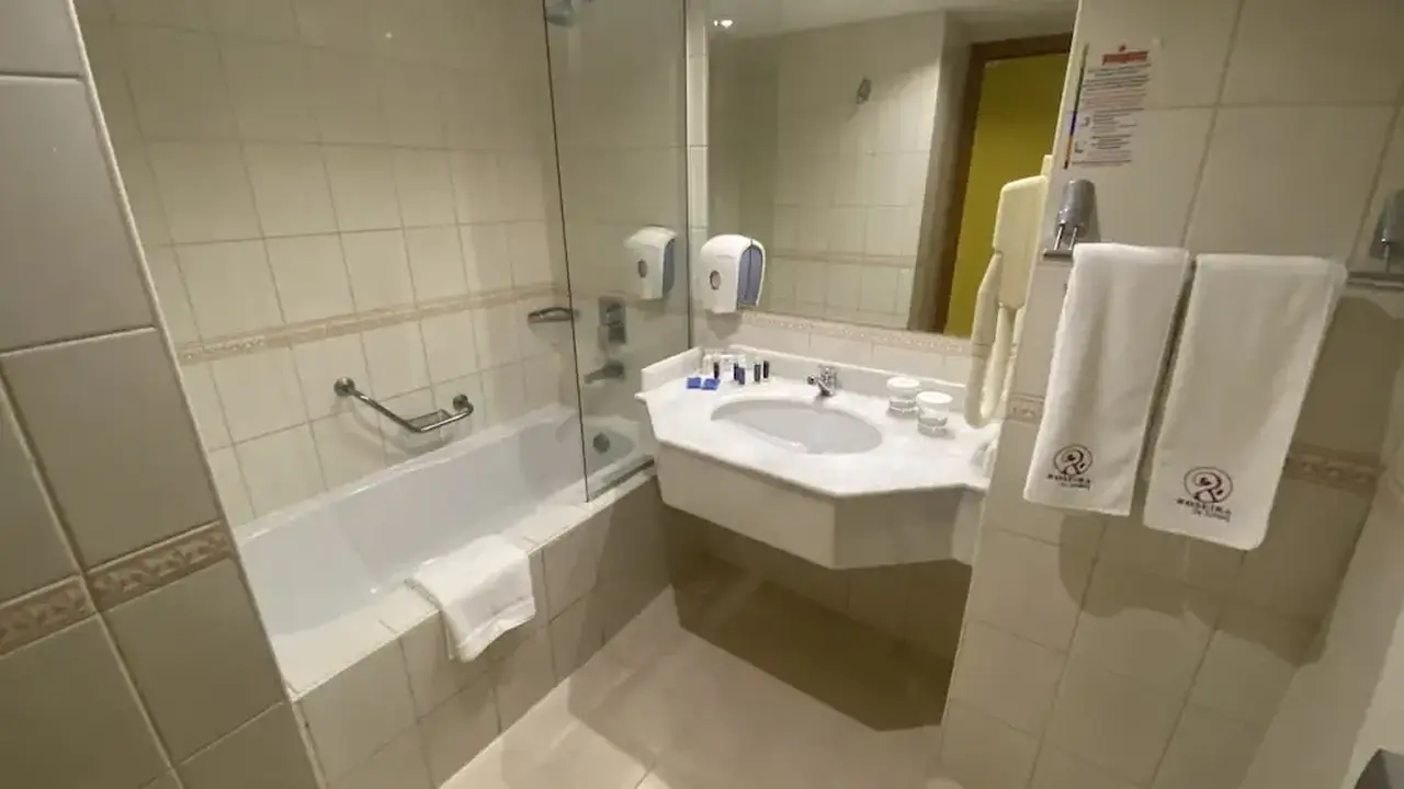 Roseira Beach Resort
