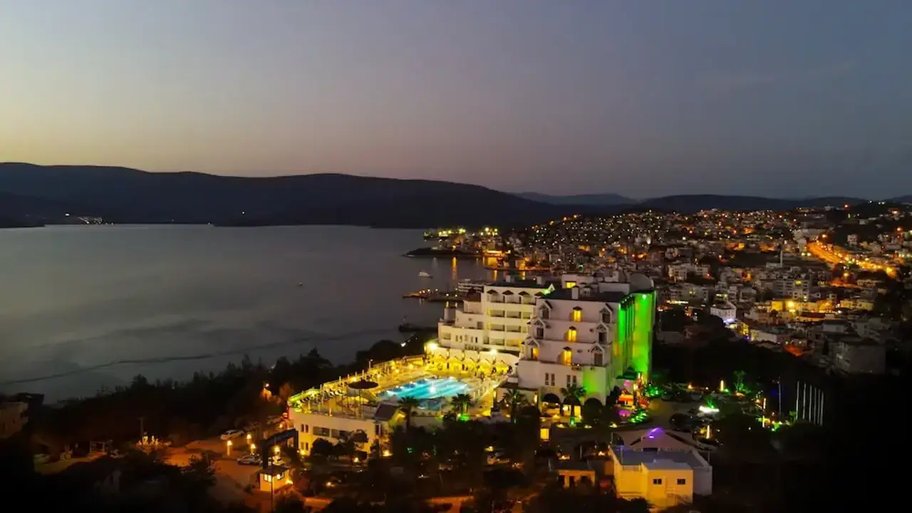 Roseira Beach Resort