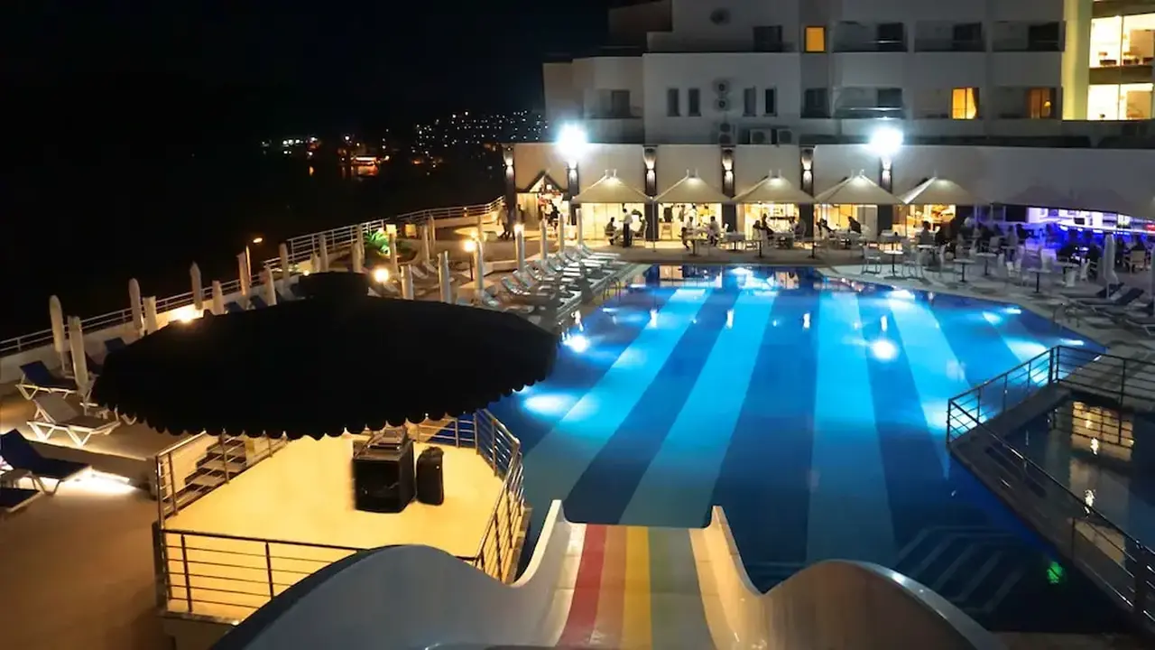 Roseira Beach Resort