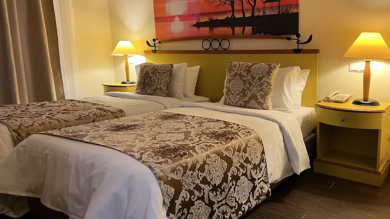 Roseira Beach Resort