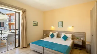Rossis Hotel