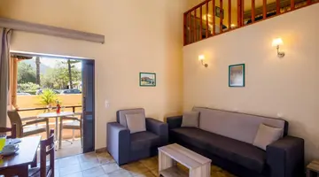 Rossis Hotel